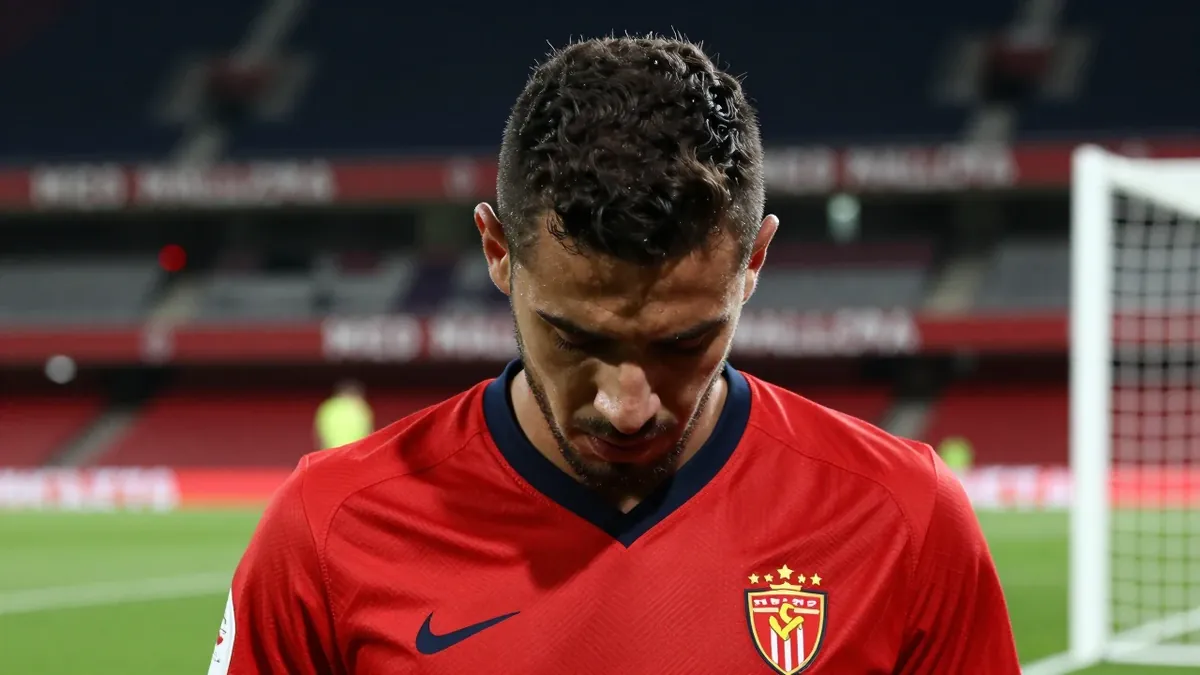 El RCD Mallorca perdió 2-0 en Granada, sufriendo su primera derrota en Segunda y evidenciando problemas tanto ofensivos...
